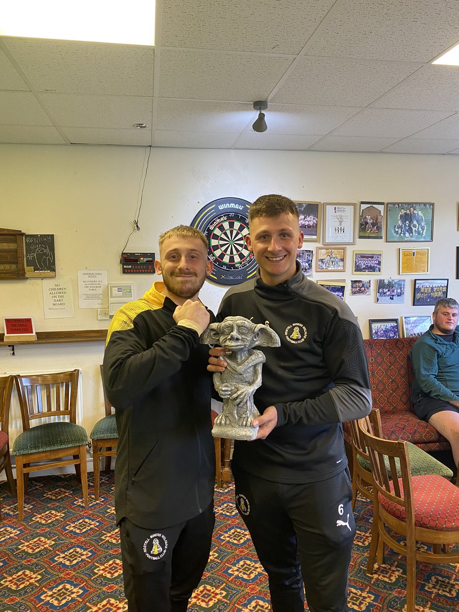 Man of the match goalscorer Brett Smith pictured with our Dobbys 🏆 #OneClub #UTW #notreallyashank