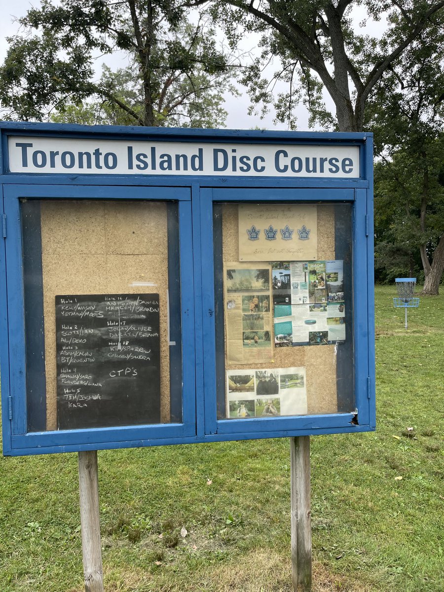 planet_brown's tweet photo. A round of Disc Golf on the Island! #OAAM2022 https://t.co/sU7x1o5Wj6