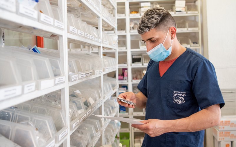 Día Mundial de la Seguridad del Paciente

🏥 La Farmacia del Garrahan es una pieza clave para garantizar la seguridad de las y los pacientes en el proceso de medicación, desde la selección y elaboración del medicamento hasta su administración.

➡️ garrahan.gov.ar/septiembre-202…