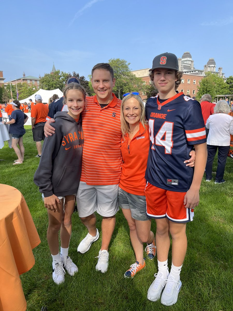 deanna Welsh tweet media