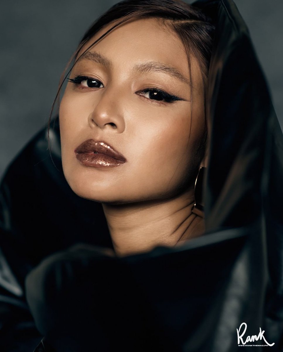 Alexynadz's tweet photo. Punong puno ng kagandahang pictures ni Madam ang time line ko Dahil sa Rank Magazine nia🥰
#NadineLustre
#RankMagazine https://t.co/lQkvqgmCg7