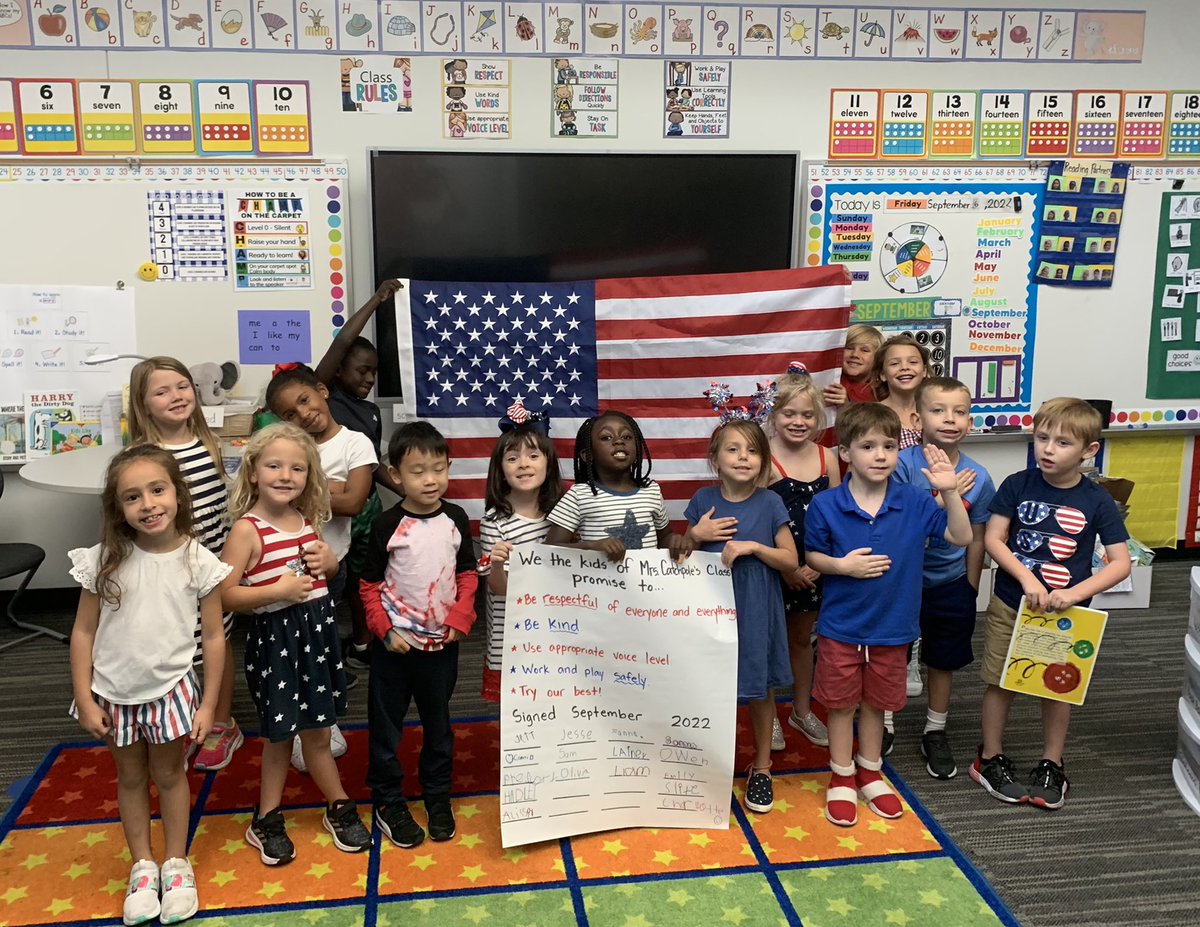 CallieCatchpol1's tweet photo. Happy Constitution Day! @hammelem #HammHeroes #HammFam https://t.co/6bs5CQZbcU