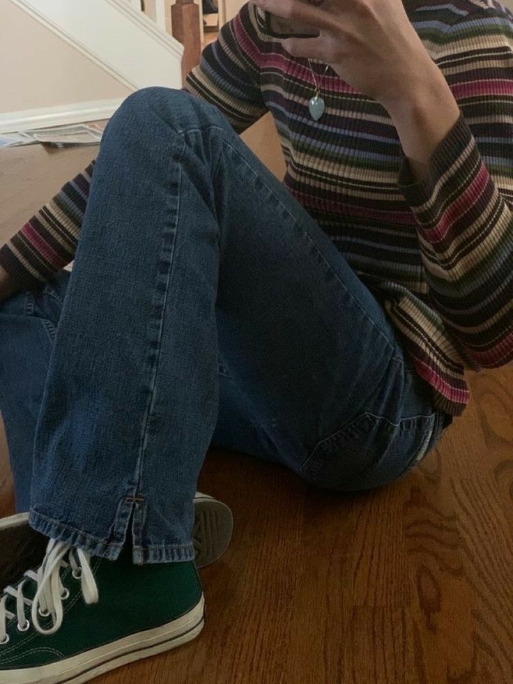 jjiniret's tweet photo. MIKE WHEELER AND WILL BYERS SEASON 5 ?????? https://t.co/qB4yyV9bcF
