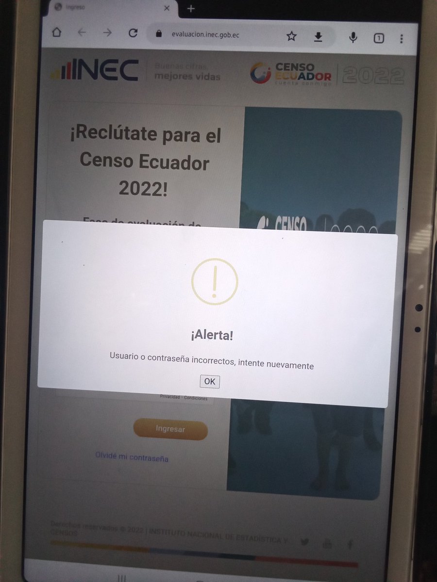Alexisk73670134's tweet photo. @CensoEC necesito que le de solución a la problemática  con la página muchas irregularidades, se caía y resulta al volver a intertar la evaluación ya estaba culminada la aprueba y me cambiaron hasta el nombre @Ecuadorencifras @CensoEC https://t.co/NkInLTQ1GX