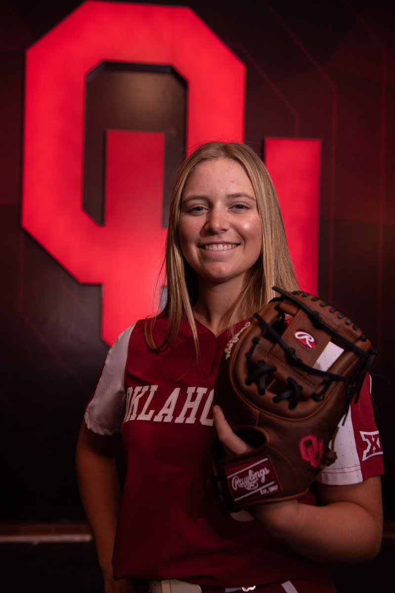 lee_kadey's tweet photo. Super excited to announce my commitment to the University of Oklahoma‼️ Couldn’t have done it without my family, coaches, and everyones support! #BOOMER  @GassoPatty @jtgasso @coachjro https://t.co/TOt7Clw6zR