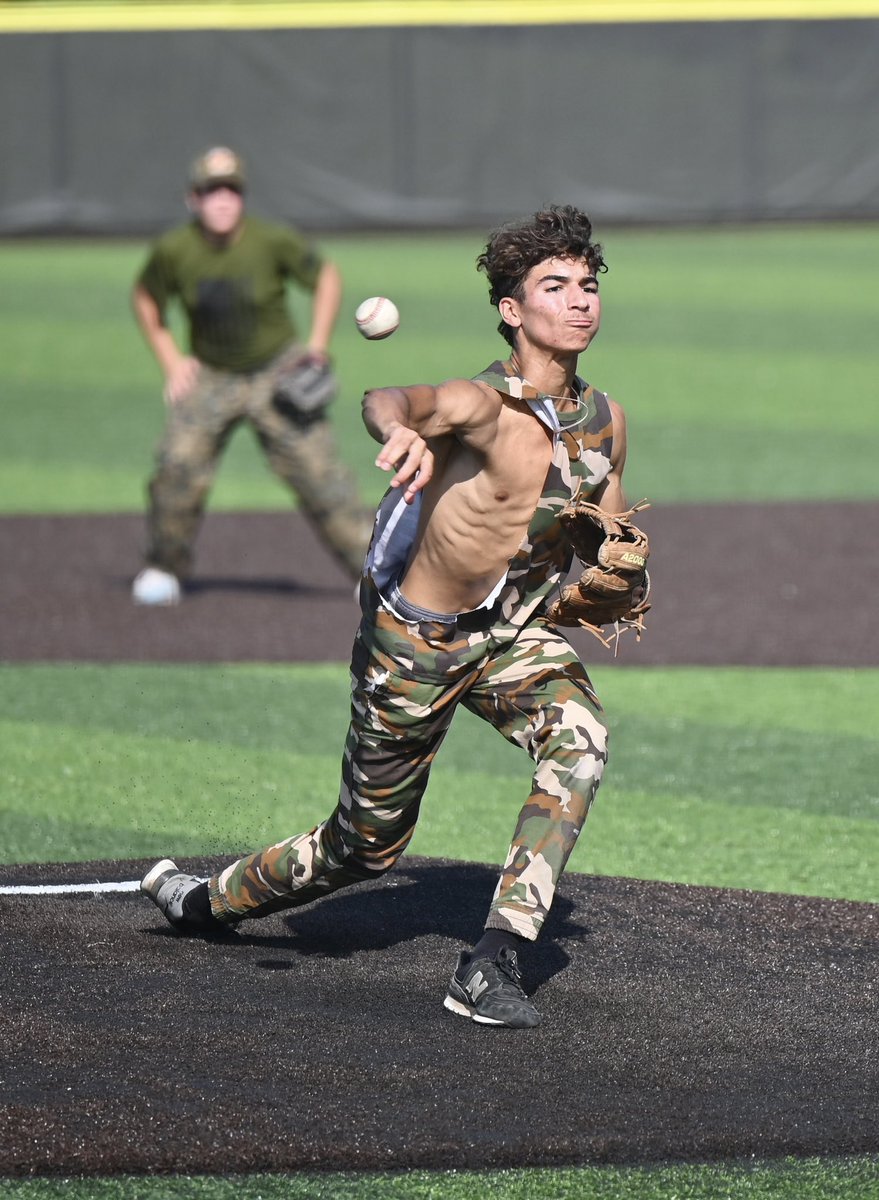 <a href="/BAM2026Diamond/">BAM 2026 Diamond</a> put one away vs BAM 17U Signature.  Moving on to play @bamsignature25 at 6:30pm.  <a href="/IN_BAMFAM/">Baseball/Fastpitch Academics Midwest</a>