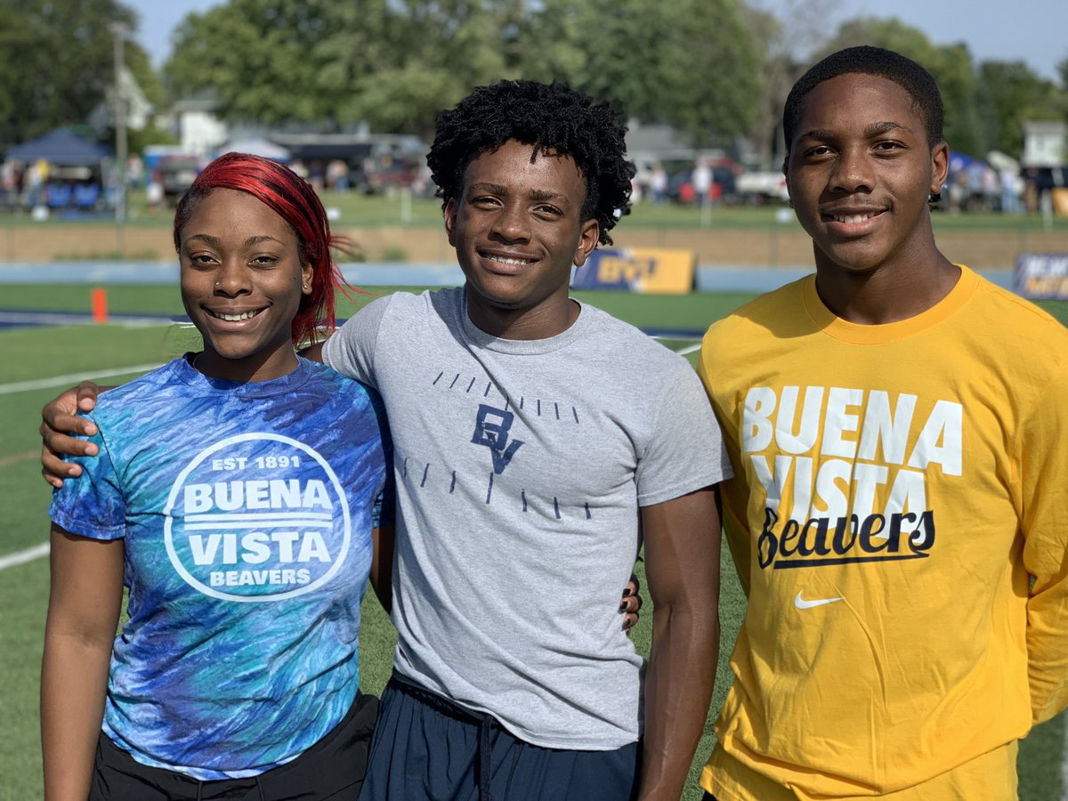 Once a Bates, always a Bates!!! No distance is to far for us to be a family and support each other.  We love you <a href="/ashtonbates__/">Ashton</a> Good Luck tonight BVU!!! <a href="/BVUFootball/">Beaver Football</a> <a href="/BVUFootball/">Beaver Football</a>