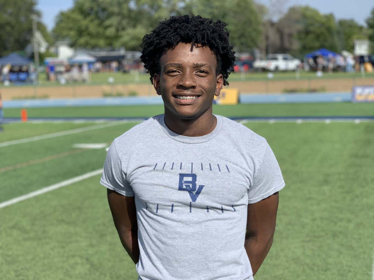 aabates's tweet image. Once a Bates, always a Bates!!! No distance is to far for us to be a family and support each other.  We love you @ashtonbates__ Good Luck tonight BVU!!! @BVUFootball @BVUFootball