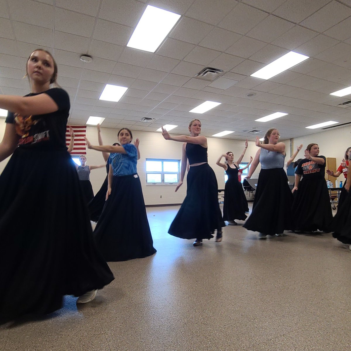 dragondirector's tweet photo. A full day of choreo for the show choirs. Diamonds &amp; Crimson started learning their competition shows today. Both groups are off to a great start! #NPperformingArts @VoelzJames @SouthernHancock @ChoirsNphs https://t.co/DjCrHjdZN7