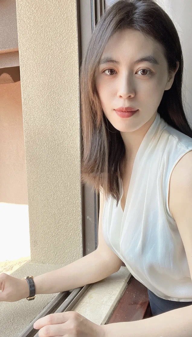 yebujimo1's tweet photo. 有种感觉叫俘获。美艳气质少妇，你心动了吗💓！ https://t.co/EF52nHbBP8