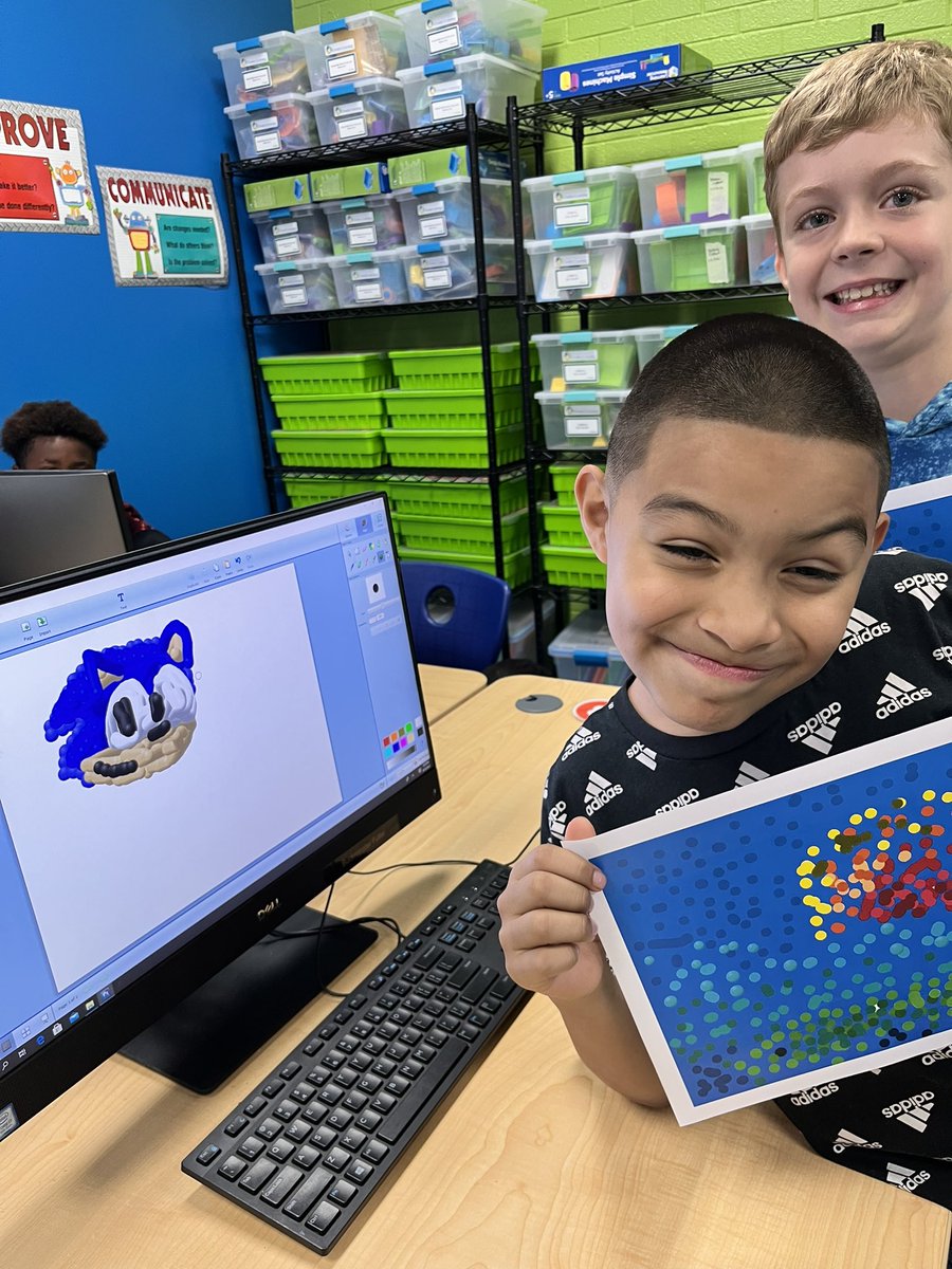 klein_staci's tweet photo. This week we celebrated International Dot Day in honor of Peter H. Reynold’s book The Dot. @western161 @Flossmoor161 #d161learns https://t.co/bI051dp7p4