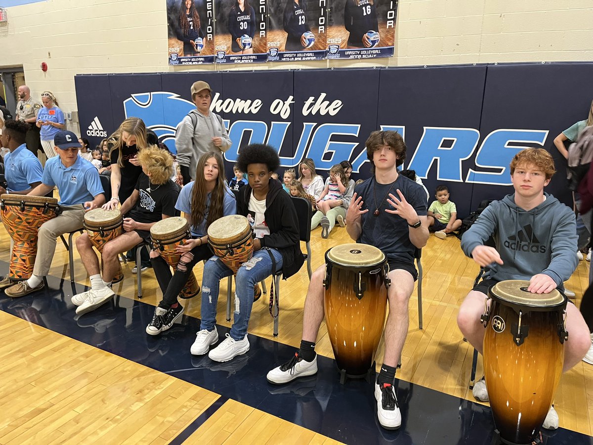 wcsCHSjv's tweet photo. World Drumming students performing traditional West African and Brazilian rhythms at the CHS International Festival! https://t.co/UiSZdpcko7