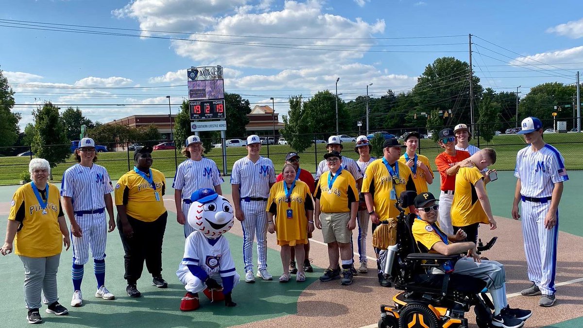 mid_tn_titans's tweet photo. Blessed to have shared the field with the Miracle League Pirates in their All Star Game today at @DAVIDprice24 Field in Murfreesboro.  #miracleleagueallstar #miracleleague https://t.co/RXERLpoikf