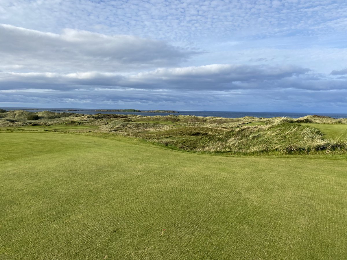 It’s up there with one of the best <a href="/royalportrush/">Royal Portrush Golf Club</a>, absolutely stunning ⛳️🏌🏽‍♂️