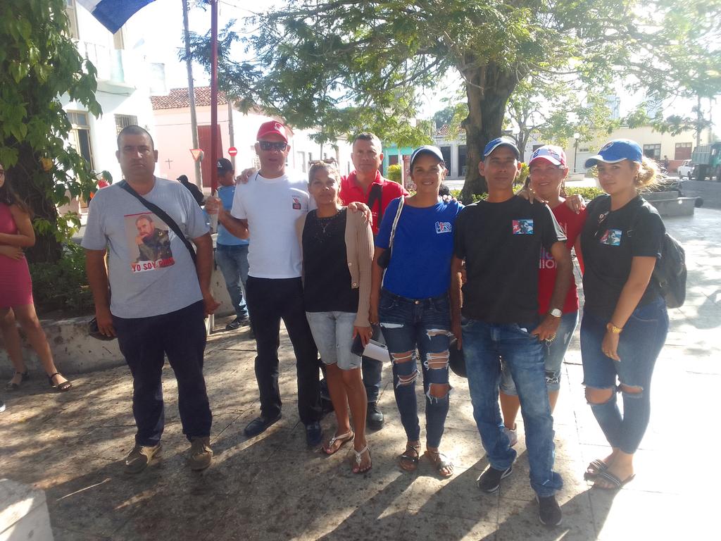 GonzalezLiusba's tweet photo. Y como expresó nuestro Comandante en Jefe Fidel Castro Ruz " en esta juventud está puesta la esperanza de la Revolución y de nuestro pueblo...". En #Camaguey unidos por el Sí. @JorgeSutil2 @CarderoYuleisys @ajac840319 @NislayMolina @PccMella @Angel80479944 @GonzalezAlexey https://t.co/2auI687R6i