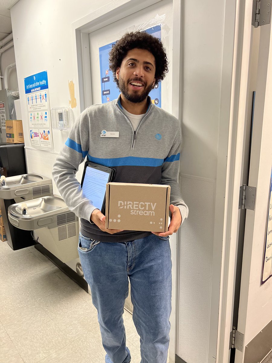 Shout out to our new hire Darren for getting on the board with his first DTV at MNH. Great job Darren, your consistency paid off!!!! <a href="/JessRacine8/">Jess Conforto</a> <a href="/LillardDerick/">Derick Lillard</a> <a href="/OurOneNE/">OurNE IDEA</a> <a href="/emilywiper/">Emily Wiper</a>