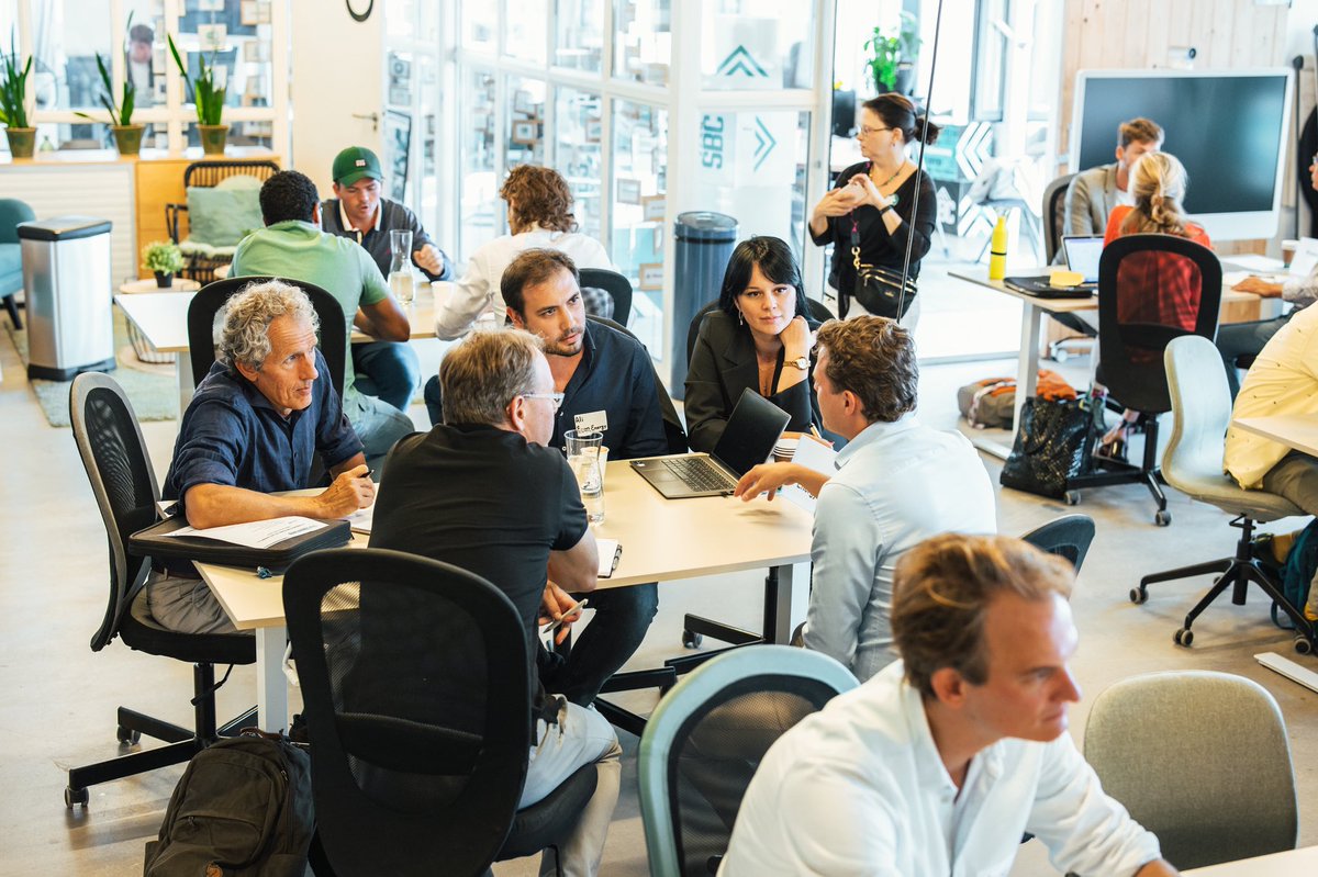 eutoenergy's tweet photo. There are some shots from Mentors Meeting organized by #Startupbootcamp! 🚀

While implementing innovations for #NetZero and #GreenEnergy the sector, we met invaluable mentors who wanted to accompany us on this journey. Endless thanks to the dear @Startupbootcamp team. 

#Euto🌍 https://t.co/9pOhEoczvW