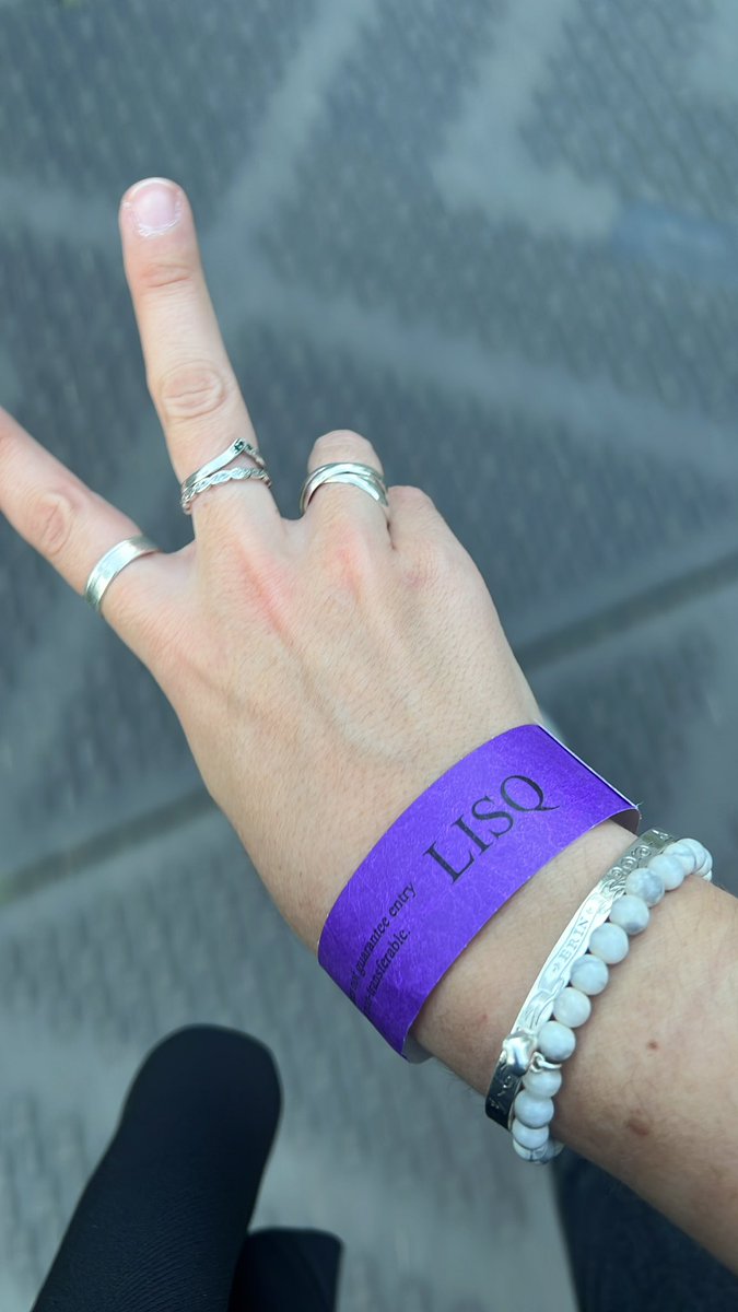 Erin Black tweet media