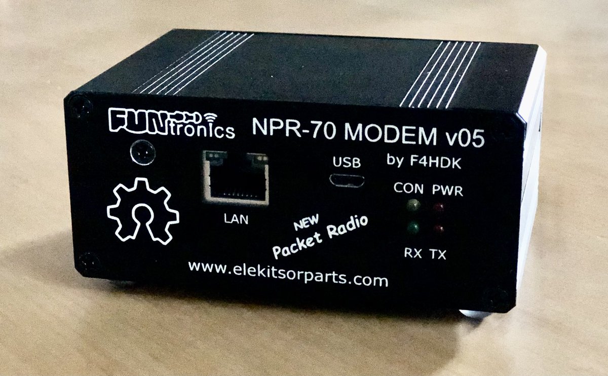 ocloux's tweet photo. Nouveauté qui vient d’arriver à la station: NPR70 (New Packet Radio sur 70 cm)
de F4HDK
Le #NPR70 est une solution matérielle et logicielle de raccordement haut débit au réseau HAMNET
Plus d’info:
https://t.co/A8TmwcddTO
https://t.co/2RFtbhGYkr
( Merci @f4hvq ) https://t.co/6o4zLwVZw8