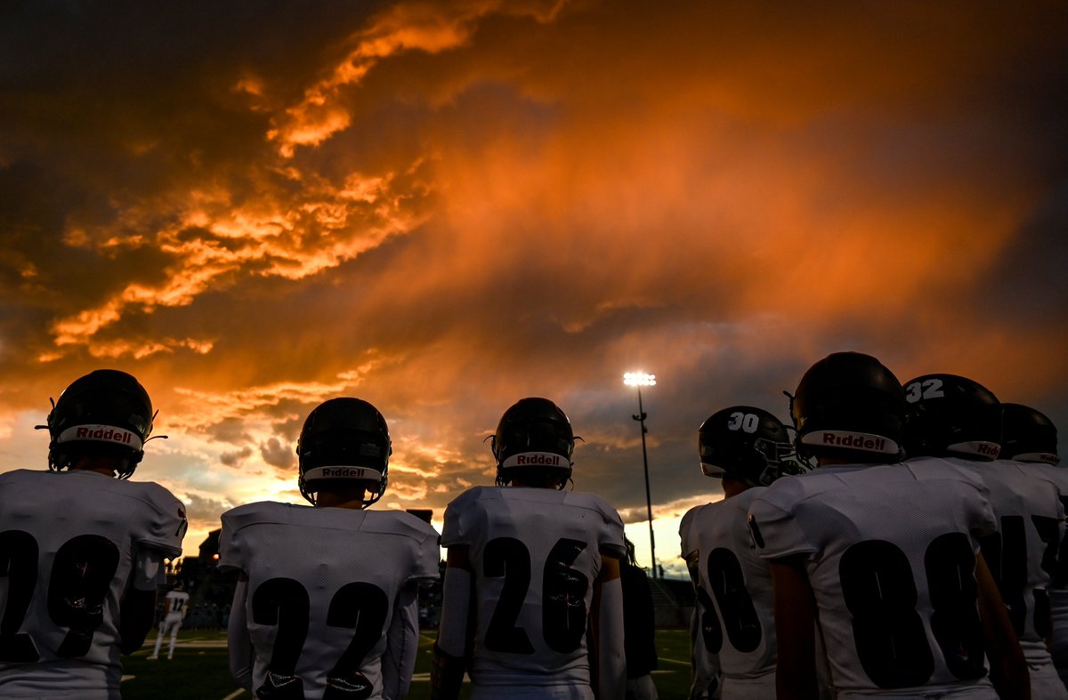 AlexMcIntyre520's tweet photo. A few more pictures from the game (I can neither confirm nor deny that I may have overshot the sunset last night) https://t.co/oVVp1837qC