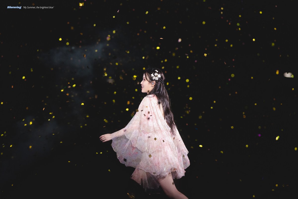 Bluewing tweet media