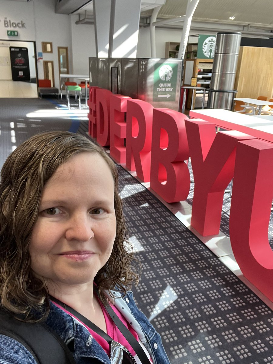 debzp's tweet photo. I’ve had another busy day today working at Welcomefest! Great to meet so many different people and make their first visits to uni a positive one. #derbywelcome #welcomefest #derbyuni #universityofderby https://t.co/PVTCmTcAdU