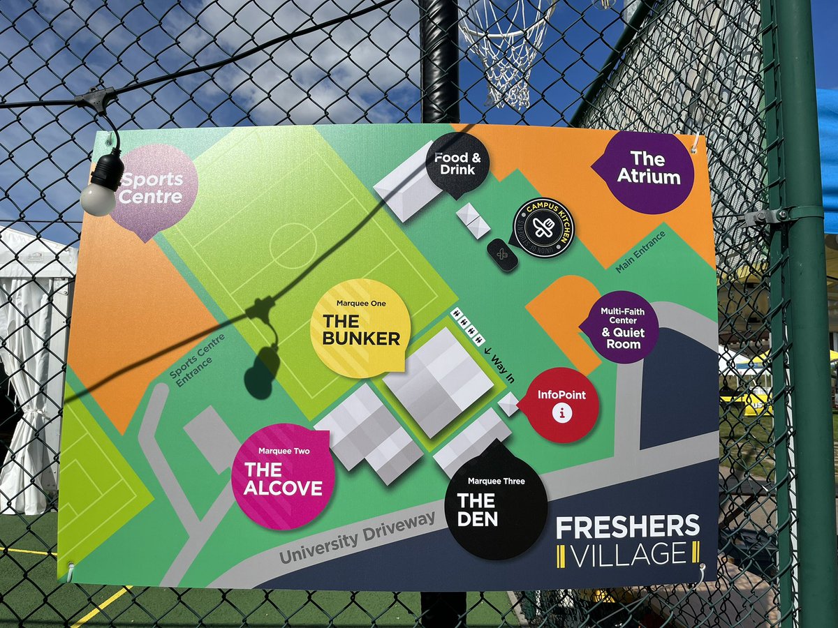 debzp's tweet photo. I’ve had another busy day today working at Welcomefest! Great to meet so many different people and make their first visits to uni a positive one. #derbywelcome #welcomefest #derbyuni #universityofderby https://t.co/PVTCmTcAdU