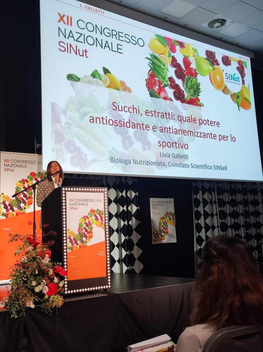 Oggi, al XII congresso nazionale della società italiana di nutraceutica #SINut
Sessione congiunta SINut-SINSeB 
Grazie a tutti: chi mi ha invitata e chi era in sala di sabato mattina per ascoltarmi
@SinsebComunica @afgcicero @FedericaFogacci @FabriAngelini 
#nutraceutica