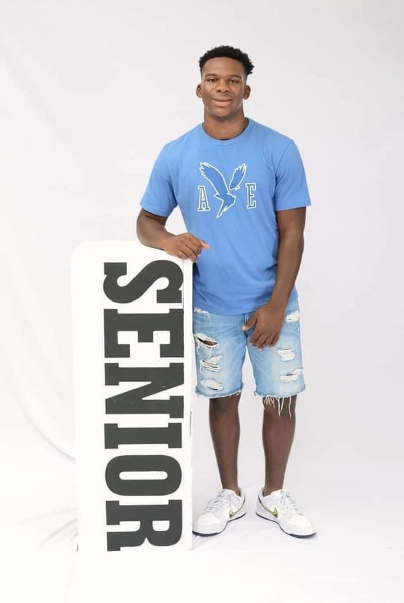 College Coaches Tap In!!!! 6”1 195 RB Autaugaville AL with combination of Power, Speed, Vision and the best set of hands I ever seen a running back have!!! He plays just as much wide receiver as he does with his 15 to 20 carries per game!!! Jamarcus has 650 total yards 6 TDS 2022