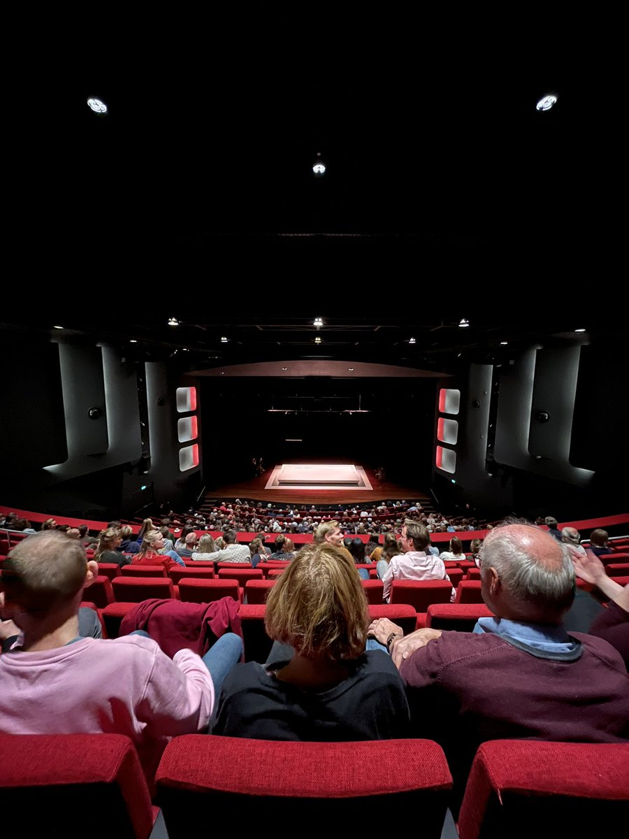 MaartenKoning's tweet photo. Klaar voor de start! #dezaakshell
🎭
https://t.co/sAZySx9E4O https://t.co/vZy2L9OWU5