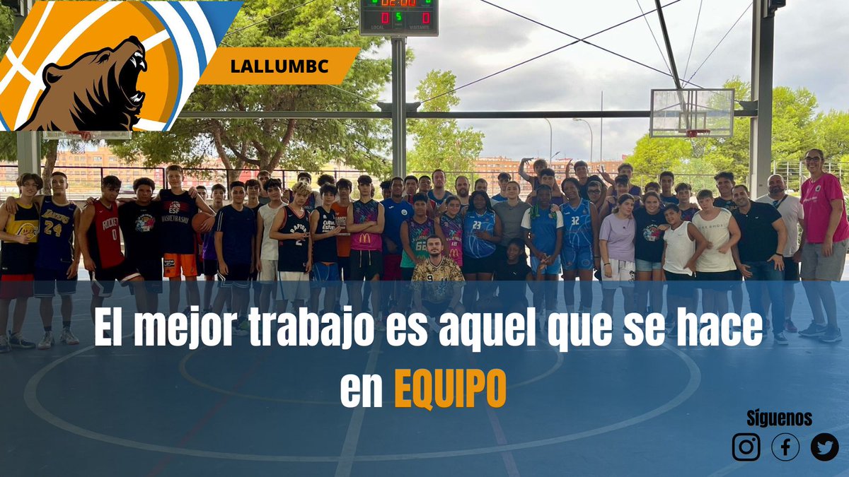 lallumbc's tweet photo. ¡EXITAZO! 😍

CAS 👉🏻 Finaliza una nueva edición del #3x3XirivellaEnFestes con récord de asistencia

VAL 👉🏻 Finalitza una nova edició del #3x3XirivellaEnFestes amb rècord d'assistència

¡Gracias a todos/as los/as participantes y gracias al @AjXirivella por este pedazo de evento!🫶🏻 https://t.co/klPuSMFEge