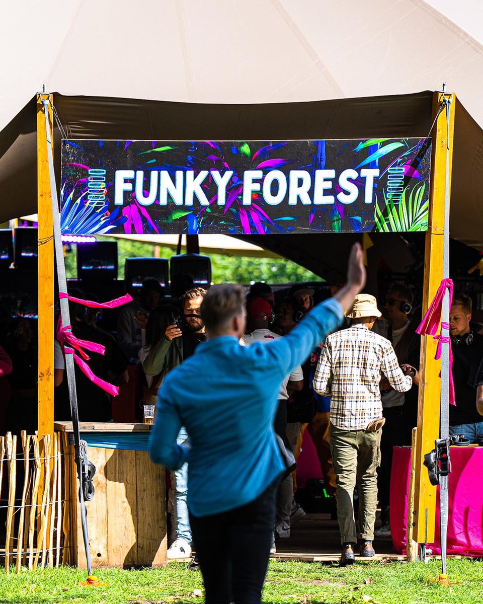 Feeling the energy with you all at A Day At The Park today and we’re not done yet! 😍