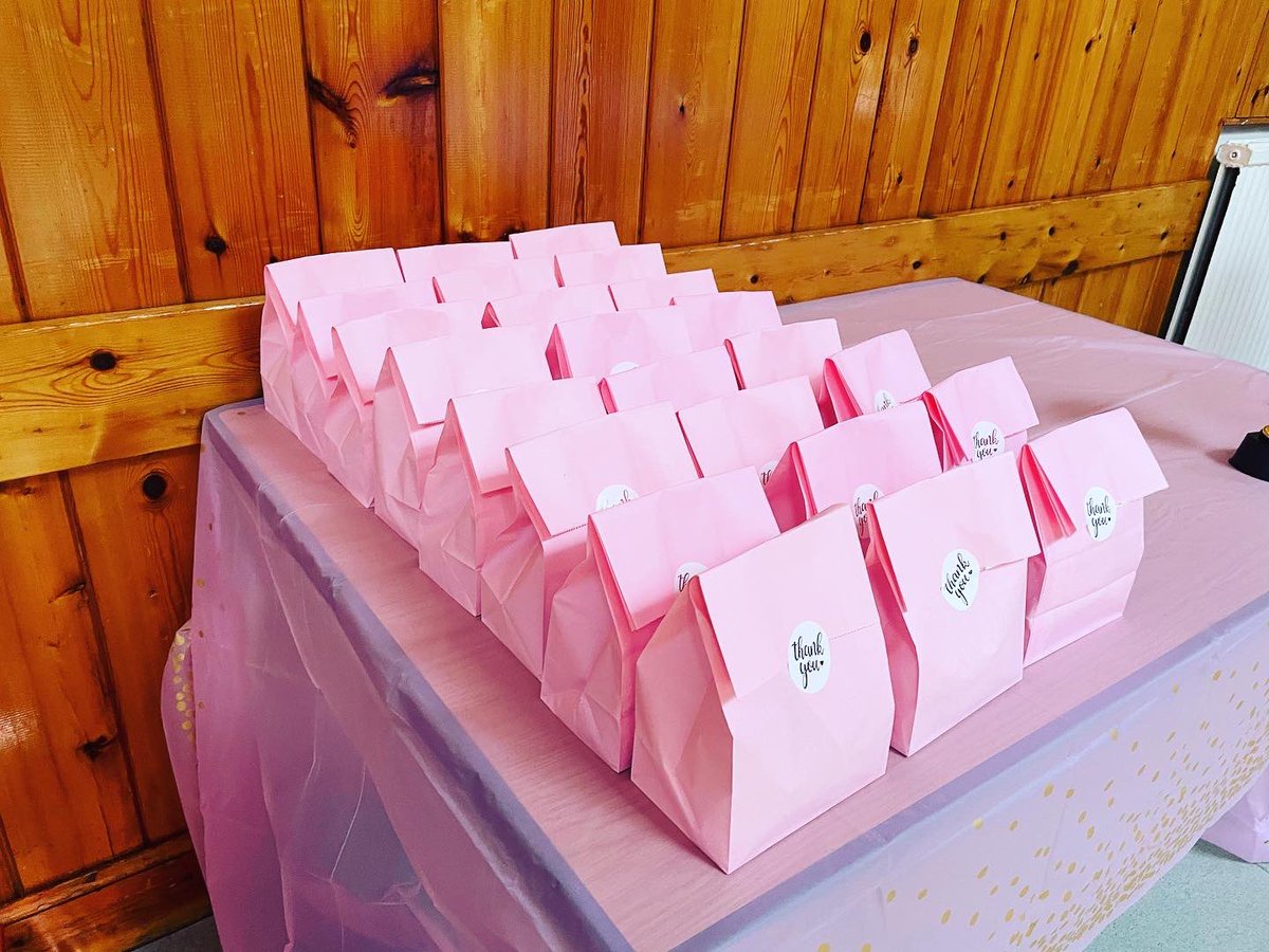 sleepoverstarzz's tweet photo. Football and Stars/Hearts themed tents for the lucky children at a 2nd Birthday Party today. No sweeties needed though, as there were plenty of goodies to be had ⚽️💕⭐️🎂
#sleepover #party #glasgow #eastkilbride #stars #hearts #football #birthday #birthdaygirl https://t.co/asF6kXArop