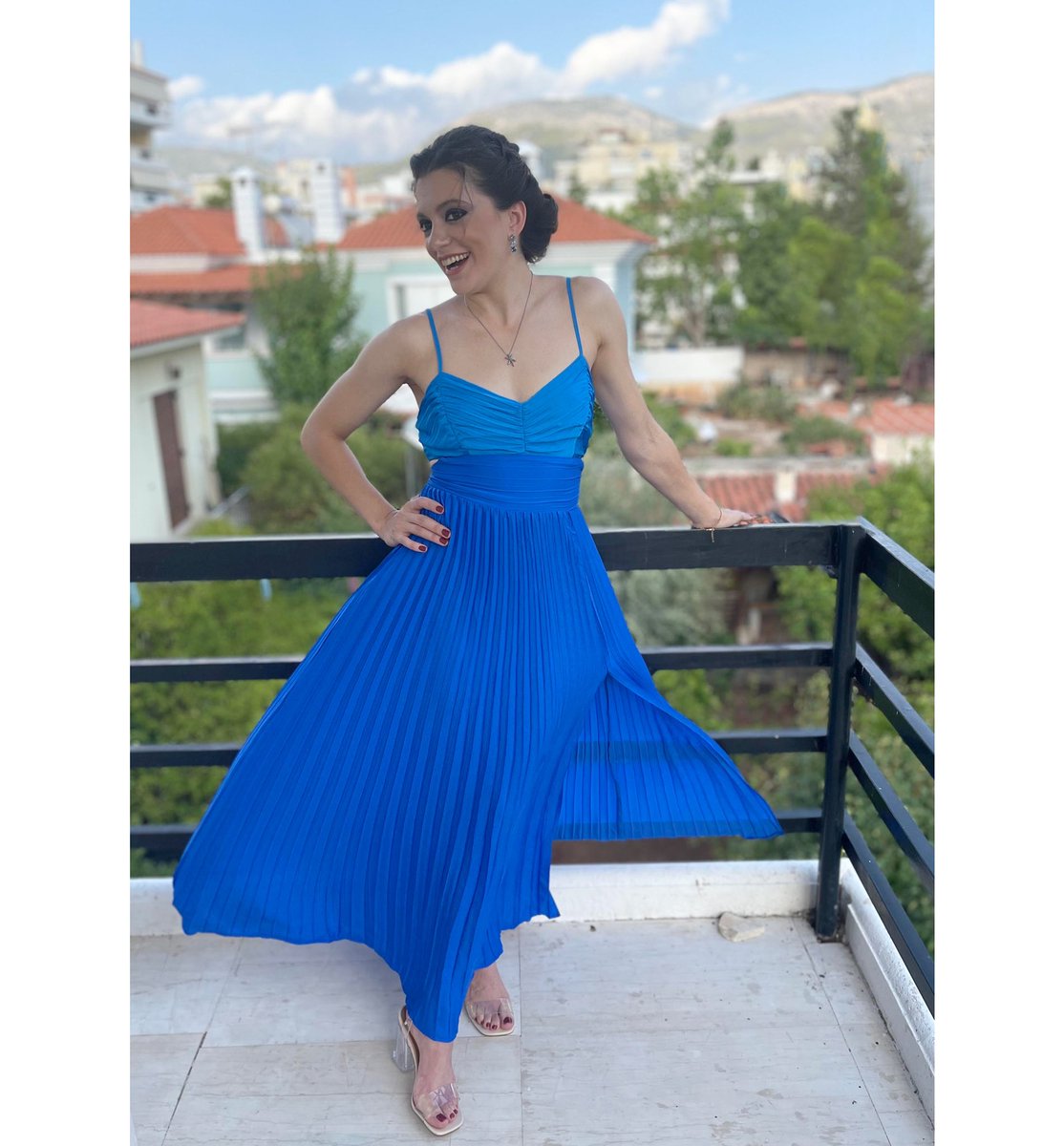 Marilyn Monroepoulou 🌟 Should I go blonde? #dimitrakorri #greece #teamhellas