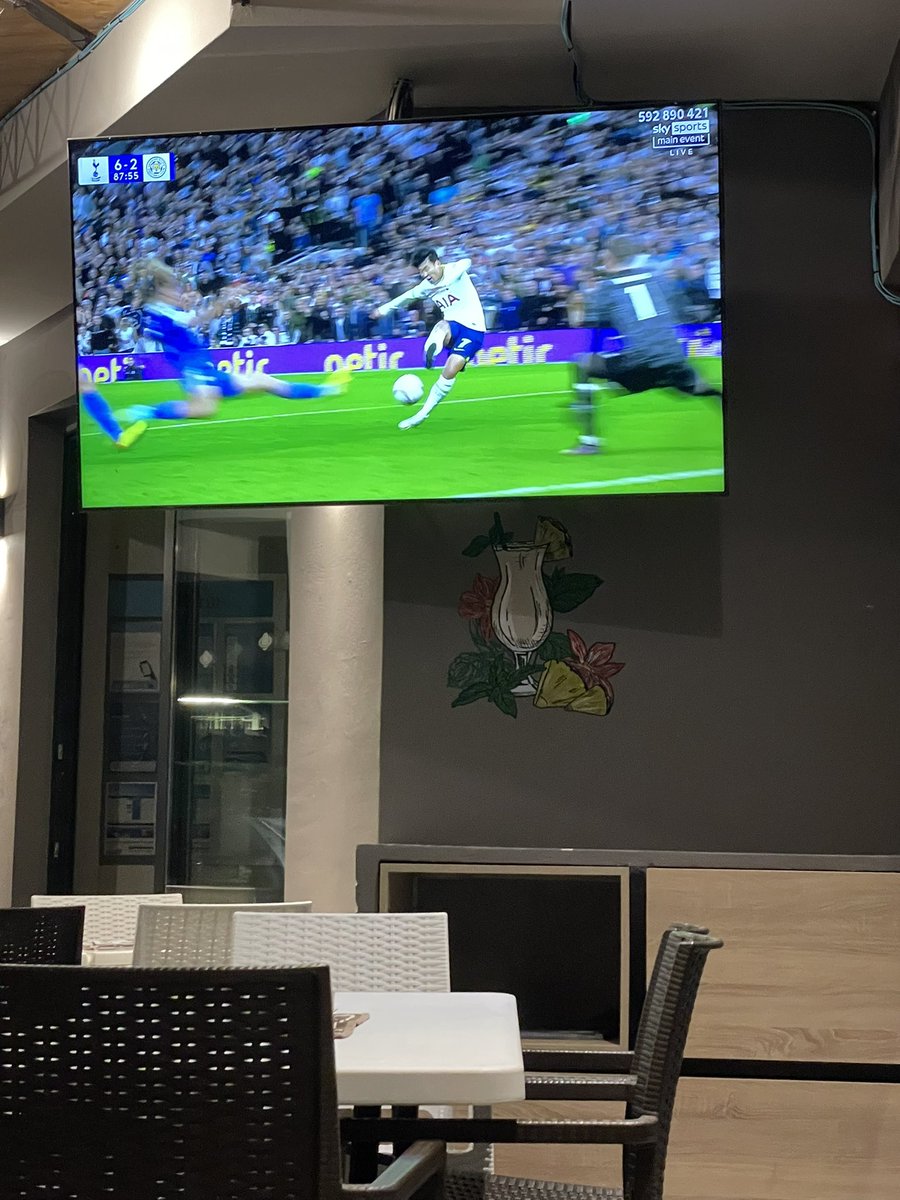 10jbeez10's tweet photo. SONNY HATRICK!!!! COYS!!!! @Planet_bar Tisilvi, Zante 🇬🇷 https://t.co/4ZG0rCSOFm