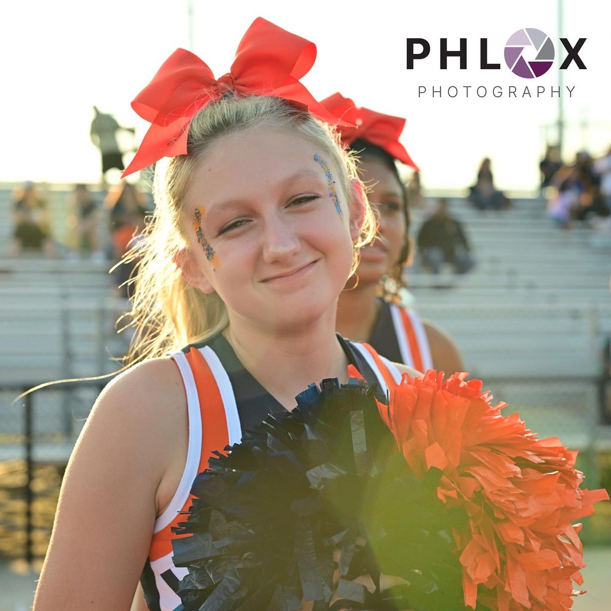 vypesideline's tweet photo. WE ❤️ FRESHMAN CHEER !!
Check out https://t.co/hUYeo8g8Xo to browse all the AMAZING photos of the Bridgeland freshman cheer team 🙌🏼🙌🏼
#texascheer #texashighschoolfootball #htxfootball #htxcheer #maxprepssports #texascheerleader https://t.co/L8Hm7zNgmb