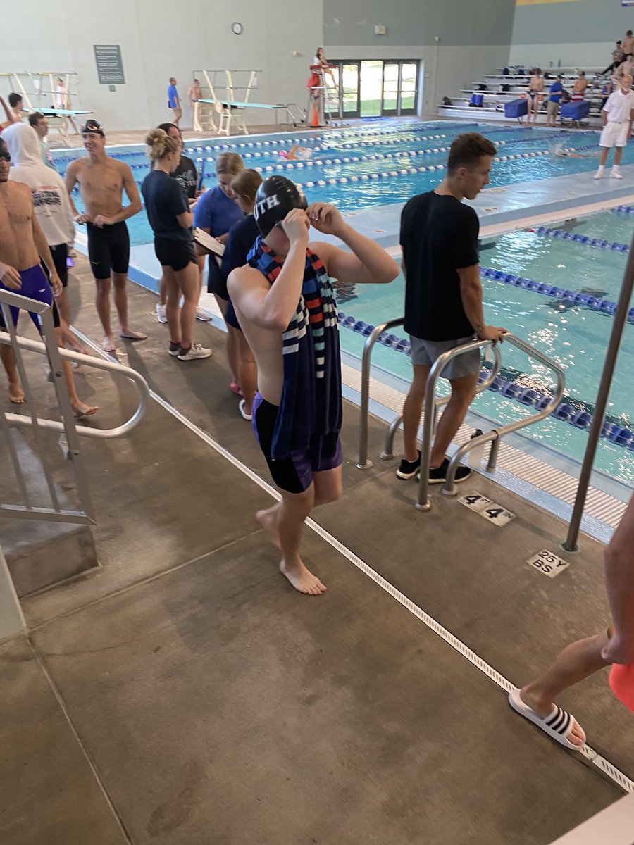 phsouthswimdive's tweet photo. 100 Fly Finals:
Alex Briggs 3rd, Derek Long 4th and Roman Lewis 5th #southswim #event6 #nkcinvite https://t.co/oPHl4HTIzd