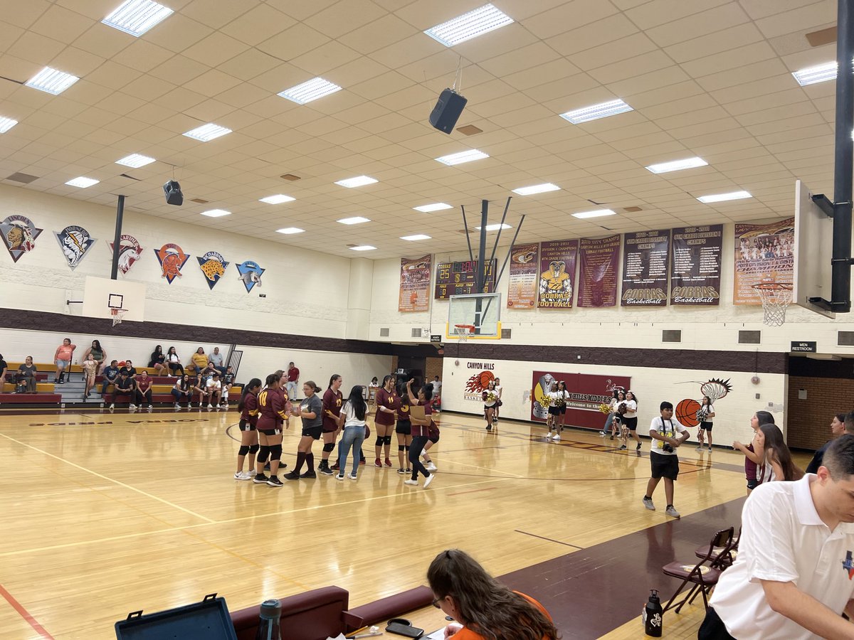 Cobra Ladies in full swing 🐍🐍🐍 You can feel the sting!! Last 8th grade VB game, and we take the WIN 🏆 25-10