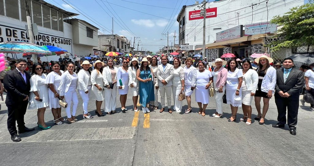 monka78's tweet photo. Celebramos la cantonización de Milagro junto a estudiantes, maestros, directivos y rendimos homenaje con funcionarios de @EducacionZ5_Ec gremios y ciudadanía... Qué Viva Milagro!
@mariabrownp @Educacion_Ec @goberguayasec @CpccsEc https://t.co/Xq1UcoBVuP