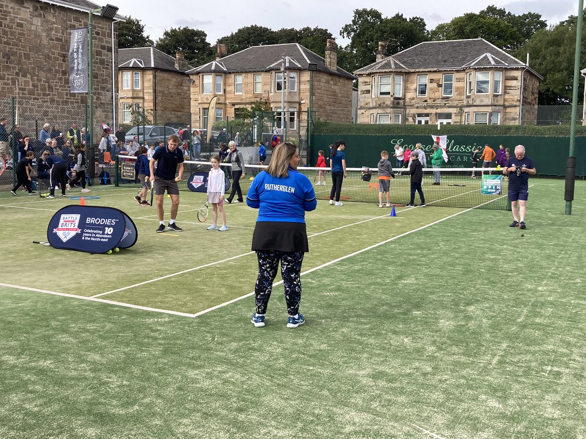 RutherglenLTC's tweet photo. We’ve had many incredible days at our club in recent years but today tops them all! Fabulous #MiniMurrayDay hosted by @JudyMurray with a surprise visit from @andy_murray, @LeonSmith &amp; @Jonny_OMara! It’s all a blur! We’ll post more info and photos when we get back down to earth! https://t.co/70MJF176Bx