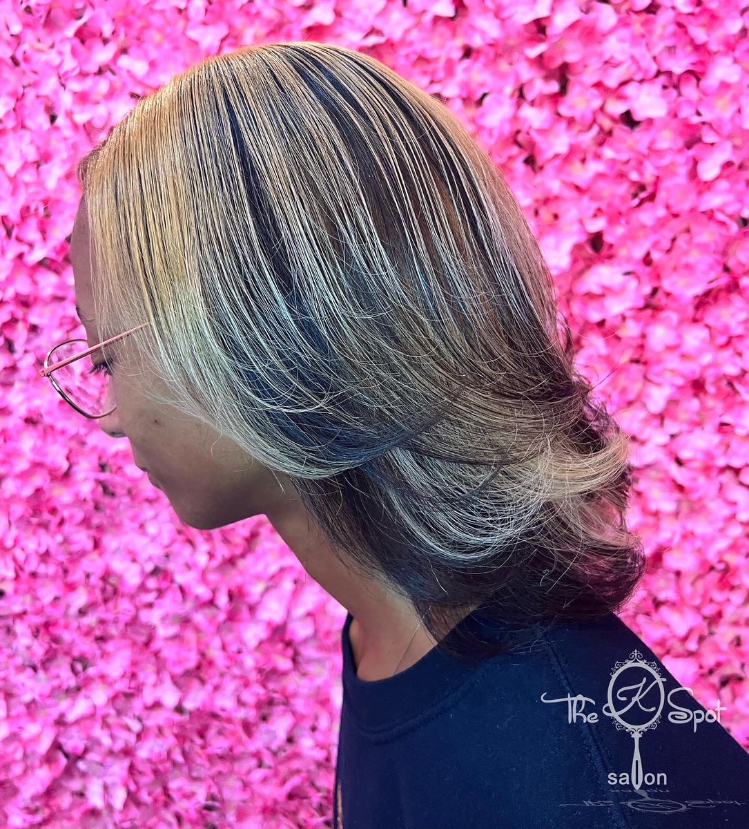 TheKSpot_'s tweet photo. Pretty Silk Press😍✨
Want this look? Book your appointment today at The K Spot!🌸

#hairstylist #dmvhairstylist #baltimorehairstylist #silkpressmasters #silkpressqueen #baltimoresilkpress #naturalhairstylist #blowouts #protectivestyling #marylandhairstylist https://t.co/DSKCUdNyLe