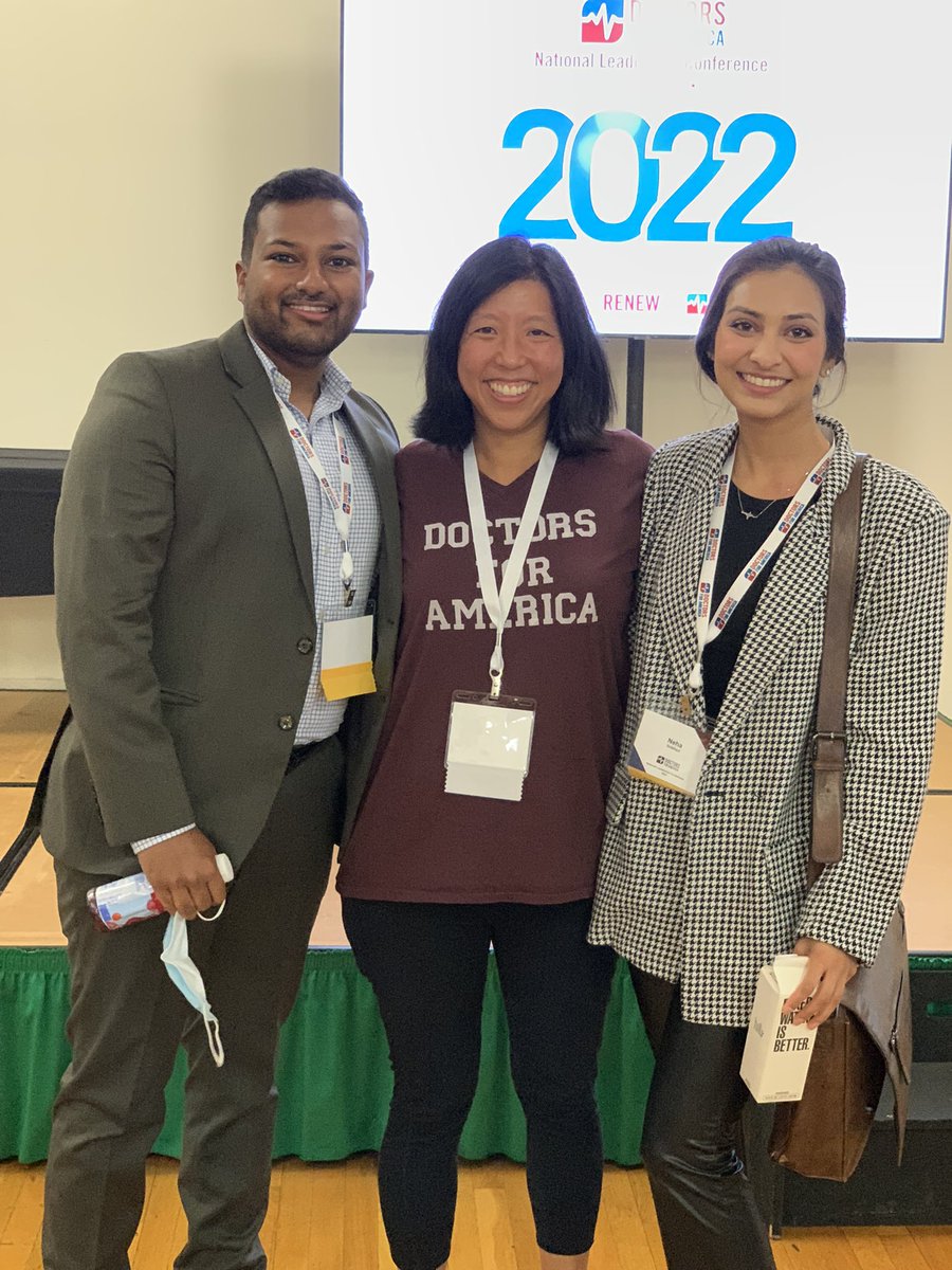 RabRazzakMD's tweet photo. When med students are star struck, you take a photo with them. #NLCChicago2022 @drsforamerica #MedTwitter https://t.co/VSGlihrHjR