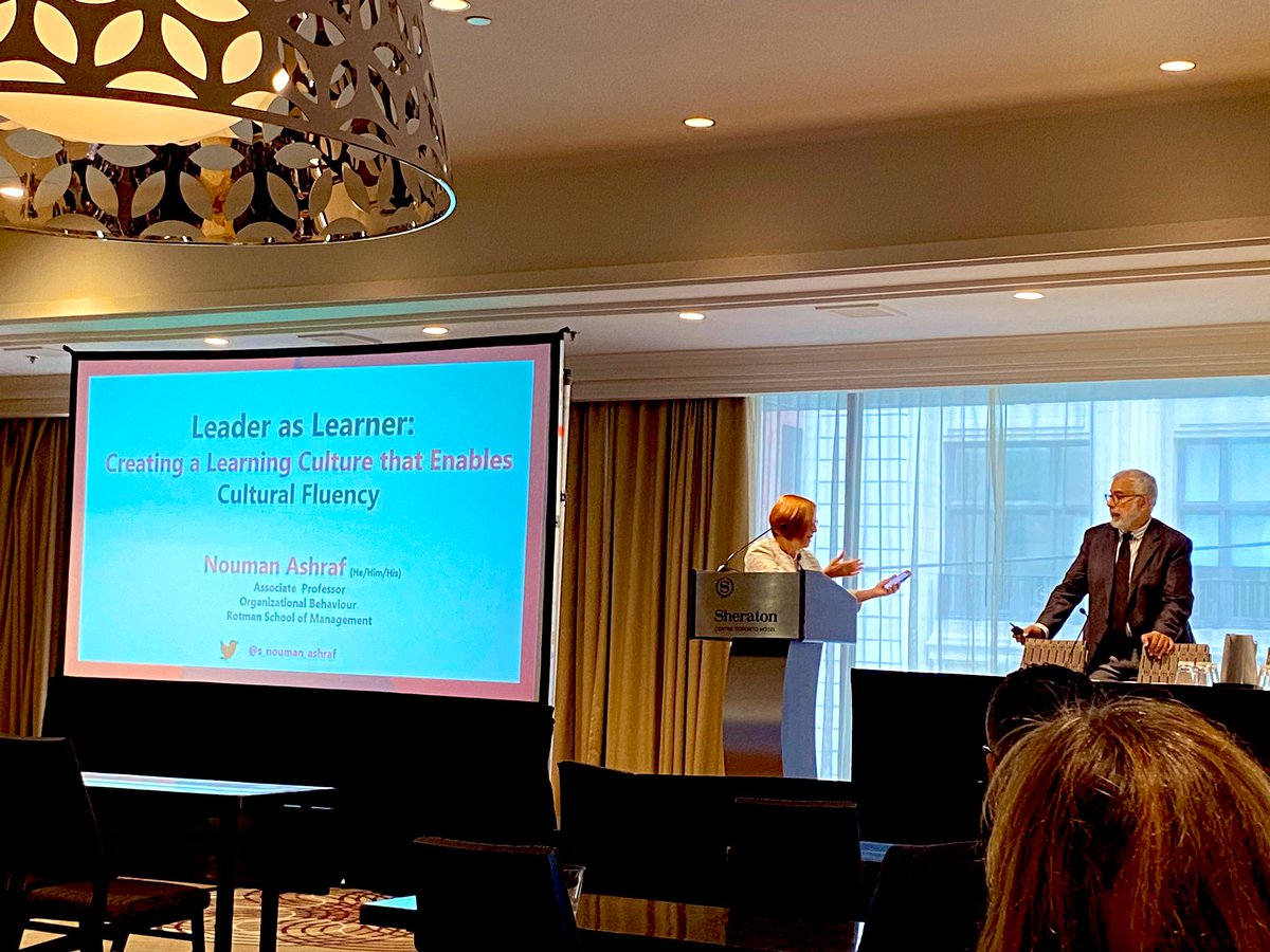 ThoracicsCanada's tweet photo. Honour to have @S_Nouman_Ashraf as our Dr. Gail Darling Presidential Lecturer speaking about leadership and cultural fluency @CAGS_ACCG #CSF22 @rotmanschool
Humbling account of leadership as service to others https://t.co/zbKZ5B12zG