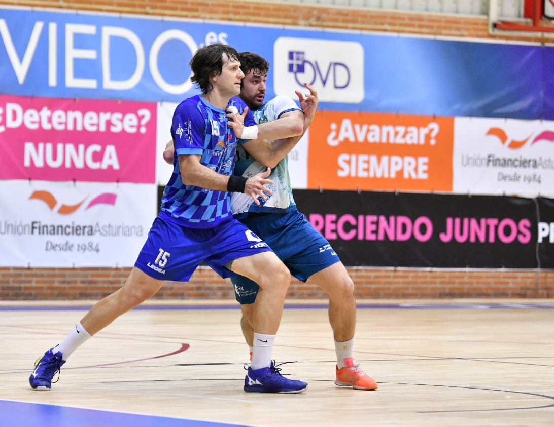 Unión Financiera Balonmano Base Oviedo on Twitter