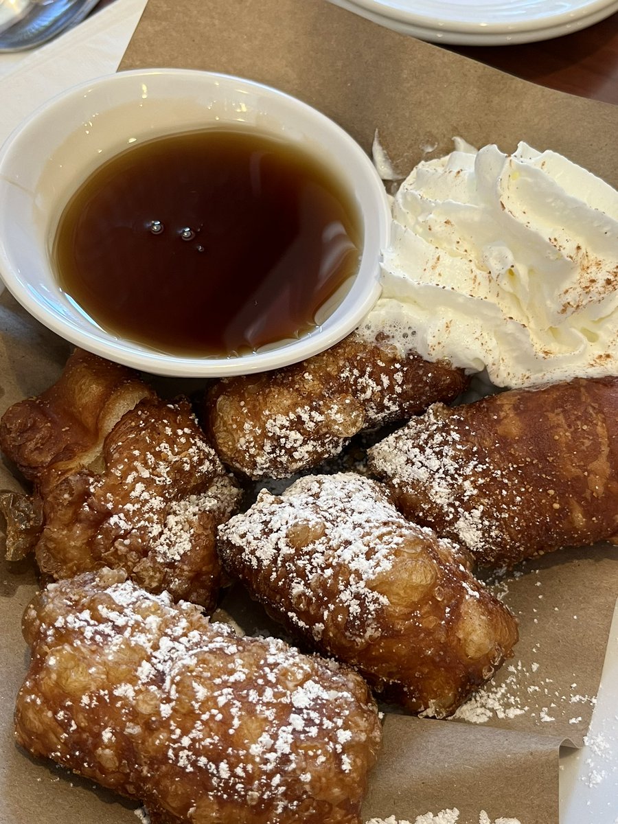 magicsfunny's tweet photo. cinnamon dough bites 🪄 so freaking good https://t.co/xzOro7BfCH