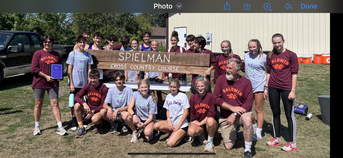 baldwinhssports's tweet photo. The Baldwin Golf Association has officially given our cross country course a new name!    Congratulations to Mike and Angie Spielman!!!! https://t.co/GlT2w6Z2Mp