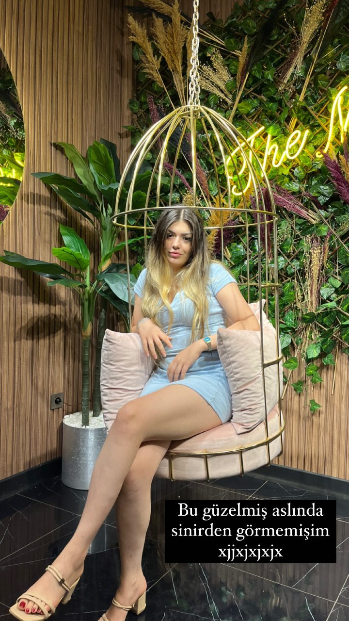 Ünlüler on Twitter "Simge Barankoğlu çok seksi hatun 🔥 https//t.co/v477jc7d2w" / Twitter