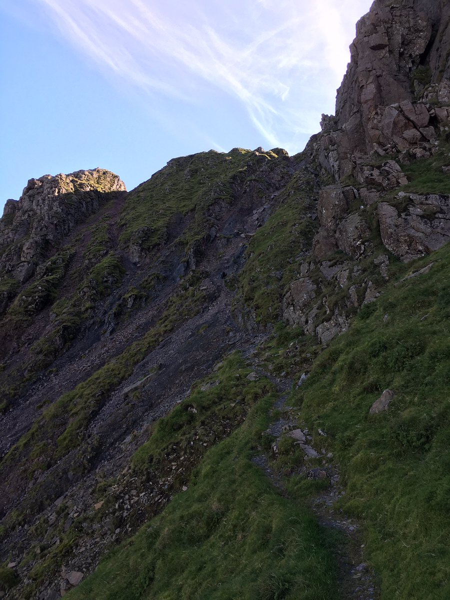 cooldivingdude's tweet photo. Going down…. Then going up. Here we go again #lordsrake #LakeDistrict https://t.co/4koA736X58
