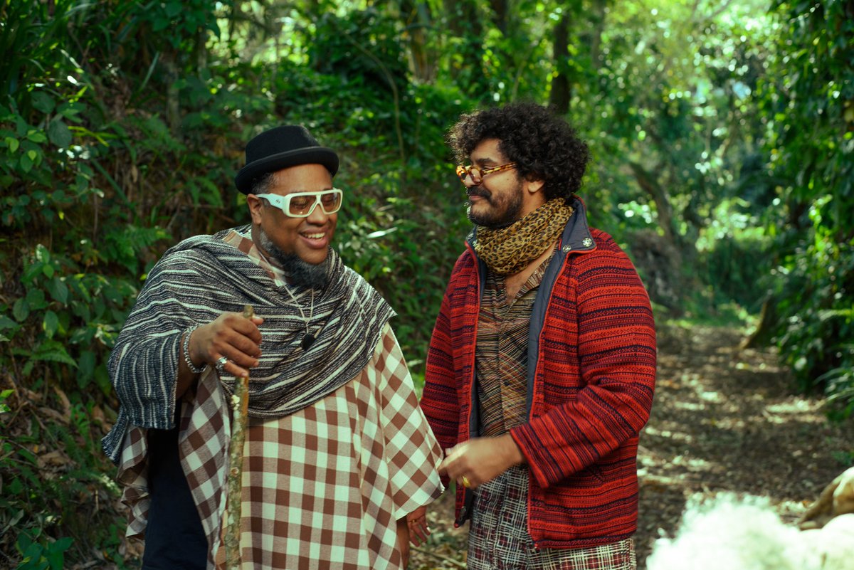 planethempreal's tweet photo. Que o Criolo tá com a gente nesse próximo single vc já sabe e que ele é sangue bom pra cacete também, né? Ele veio pro Rio e passou dois dias com a gente pra gravar o clipe … #PlanetHemp https://t.co/JNyzv6HKSb
