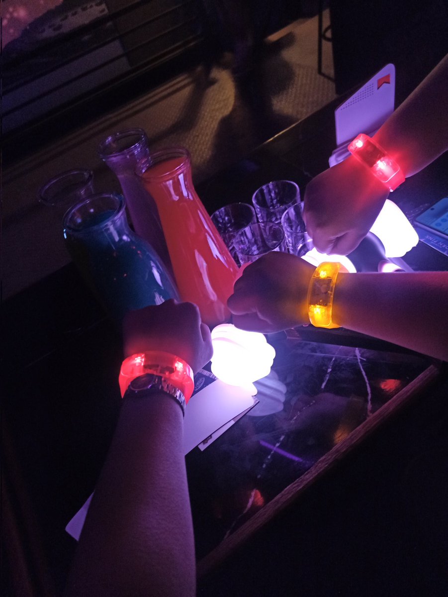 JOforRosie's tweet photo. First time mag join sa event ni @filoblinksph pero sobrang enjoy 💓 May new friends pang nakilala, bonus pa na may paghatid sa condo 🤣 More of this please 😬💓

@iKONIChans
@jairalalisa
#FILOBLINKSxBornPinkParty https://t.co/99fp5DiD1r